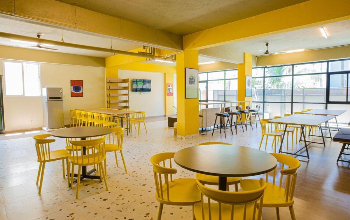 Covie Hotel Bangalore Buitenkant foto